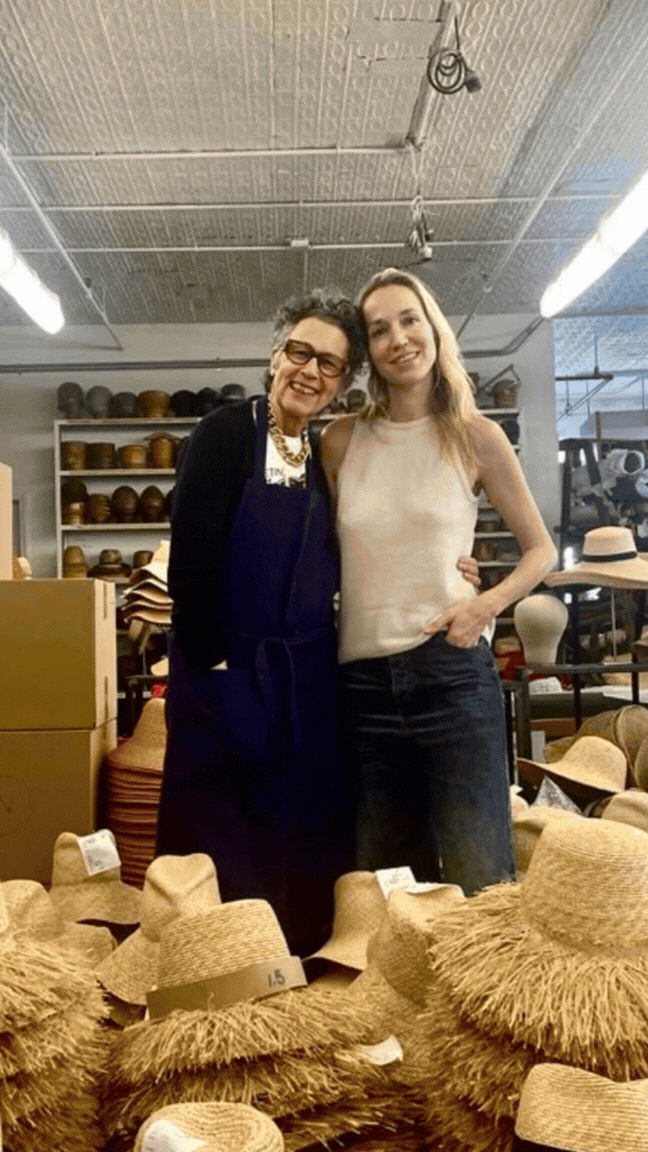 GIF LOLA HAT RENCONTRE